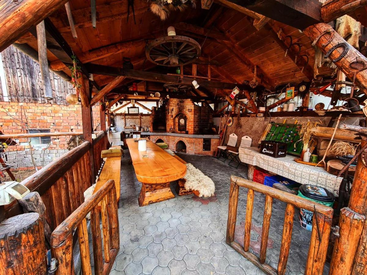 Cabana Vânătorilor Poiana Mărului Exterior foto